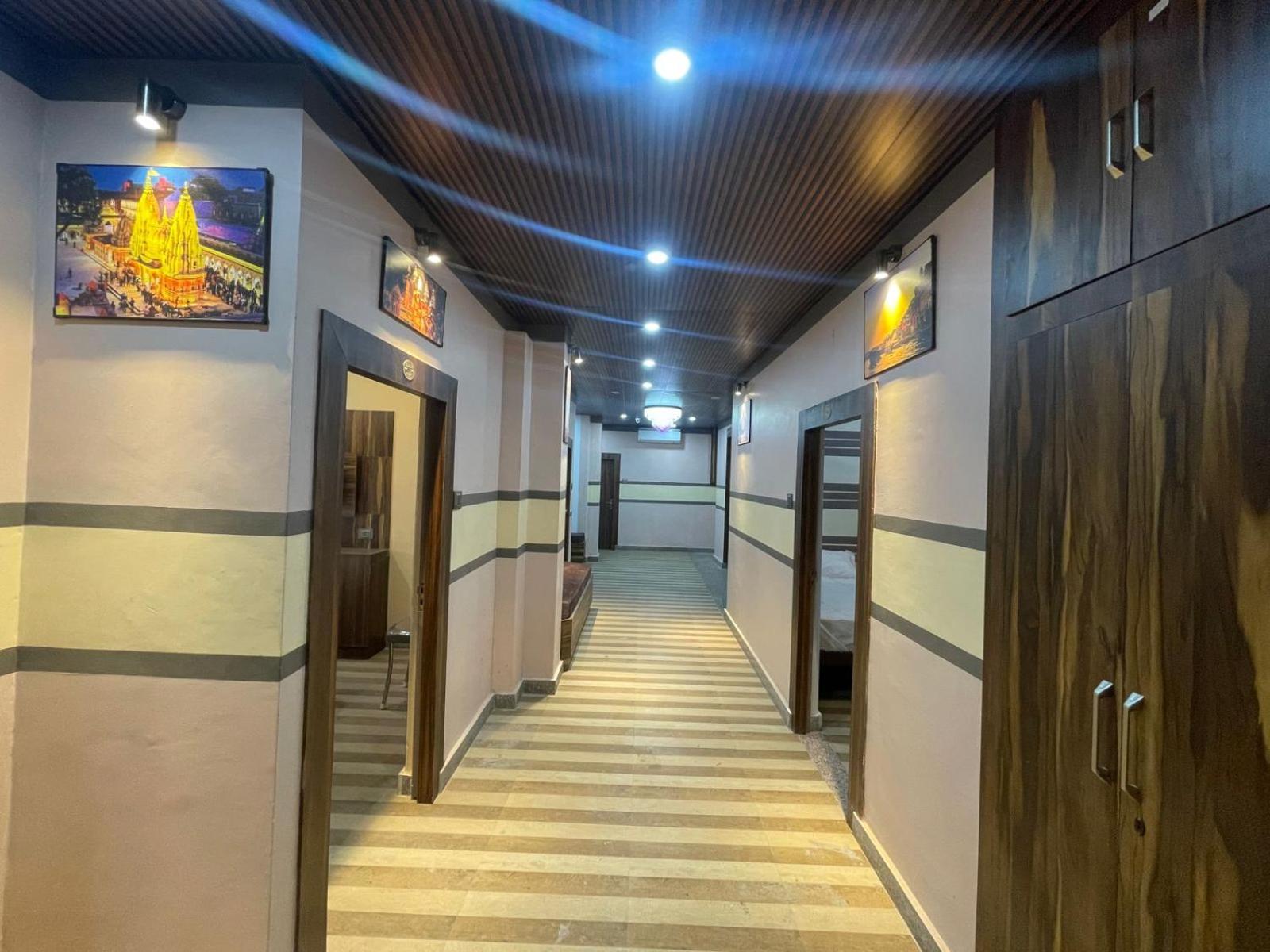Himalaya Inn Guest House Bénarès Extérieur photo