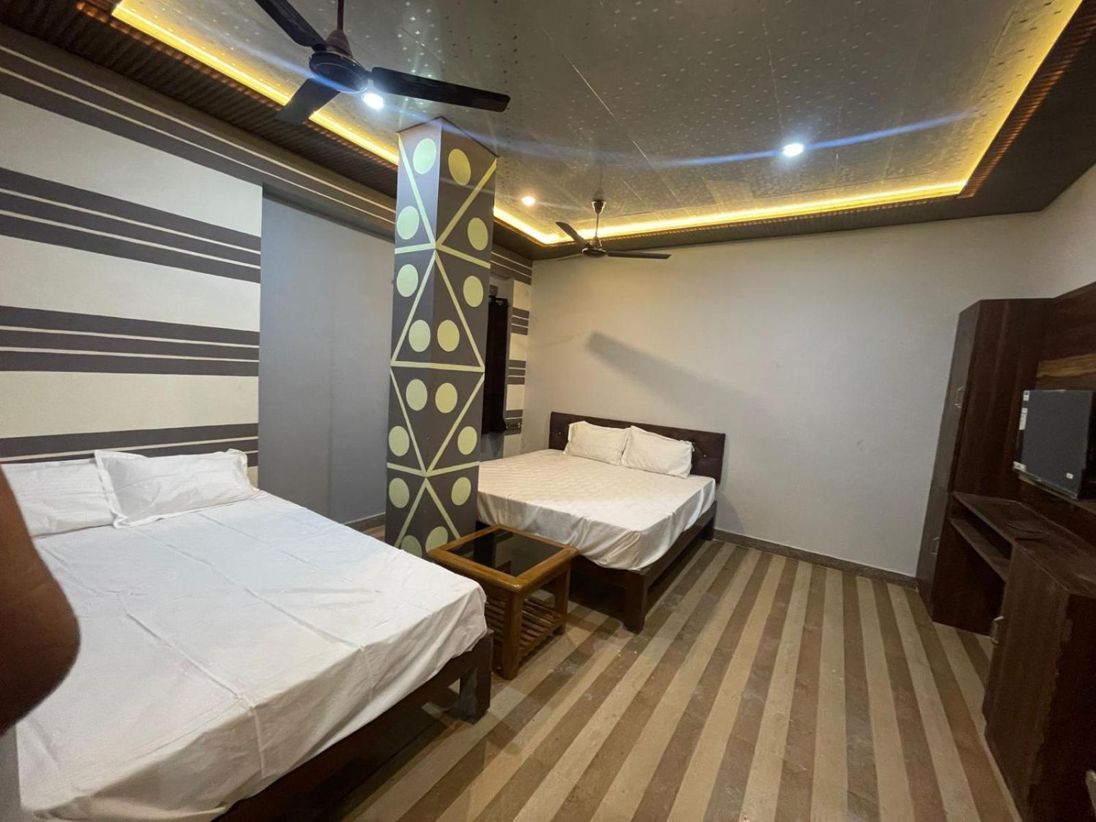 Himalaya Inn Guest House Bénarès Extérieur photo